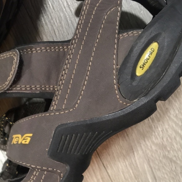 Teva “Forebay” Vegan Leather‎ Brown & Gold Hiking Sandals size 11 main image 8